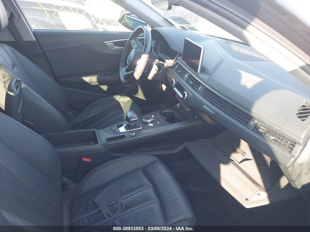 Audi A4 2.0t Premium 2017 WAUENAF40HN030070 Image 5