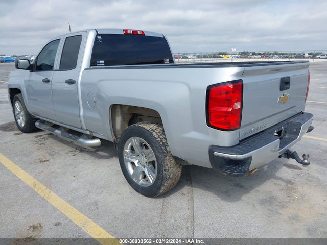 Chevrolet Silverado 1500 Custom 2018 1GCRCPEC5JZ219463 Image 3