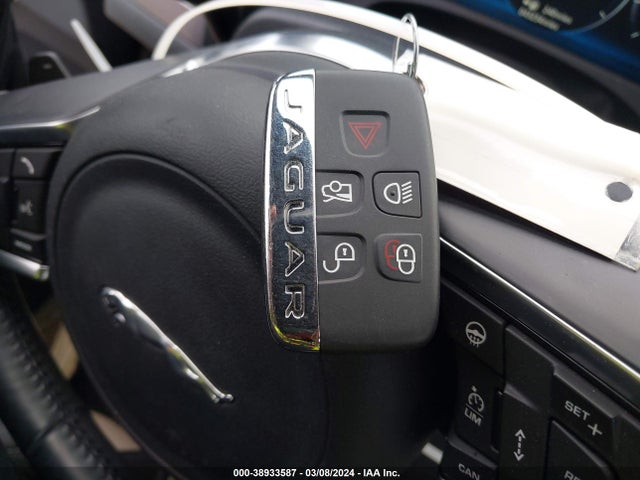 2016 JAGUAR XF SAJBF4BVXGCY00421 Photo 10