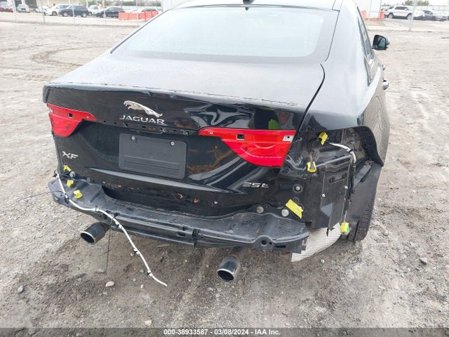 2016 JAGUAR XF SAJBF4BVXGCY00421 Photo 5