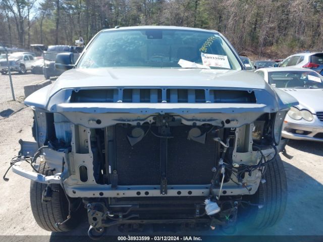 5TFUM5F12KX082374 Toyota Tundra Sr5 4.6l V8
