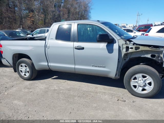 5TFUM5F12KX082374 Toyota Tundra Sr5 4.6l V8
