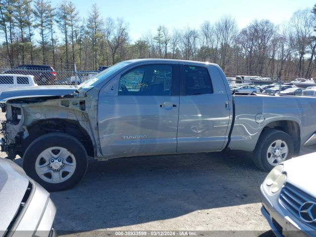 5TFUM5F12KX082374 Toyota Tundra Sr5 4.6l V8