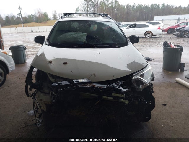 Toyota RAV4 LE 2017 JTMZFREVXHJ128461 Image 12