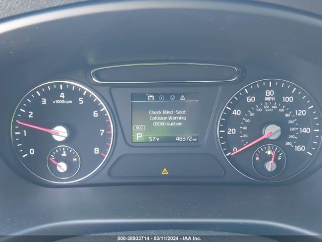 5XYPG4A3XKG537871 KIA Sorento 2.4l Lx