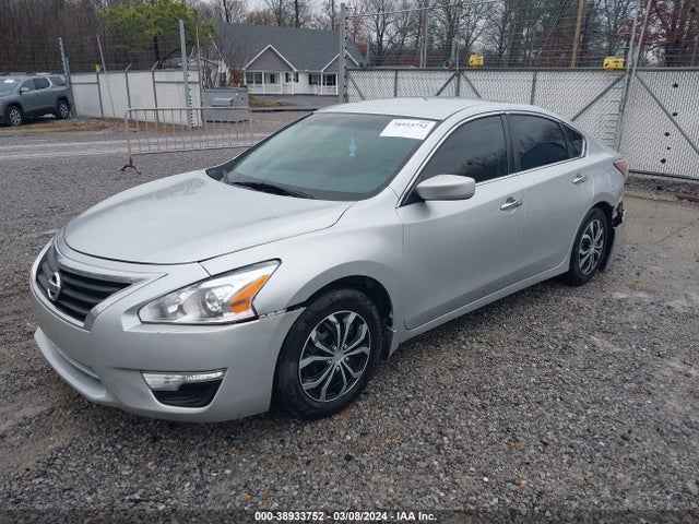 Nissan Altima 2.5 S 2015 1N4AL3AP6FC268041 Image 2