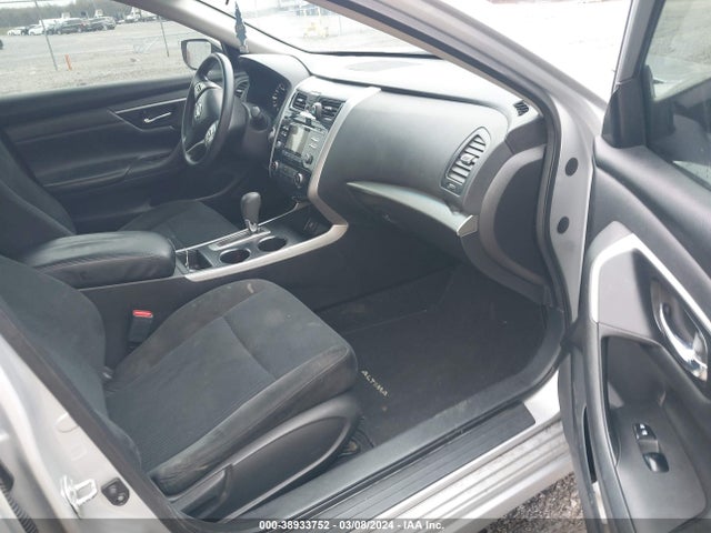 Nissan Altima 2.5 S 2015 1N4AL3AP6FC268041 Image 5