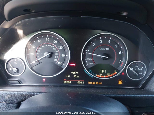 BMW 330i Xdrive 2018 WBA8D9C51JEM34870 Image 15