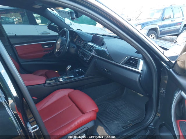 BMW 330i Xdrive 2018 WBA8D9C51JEM34870 Image 5