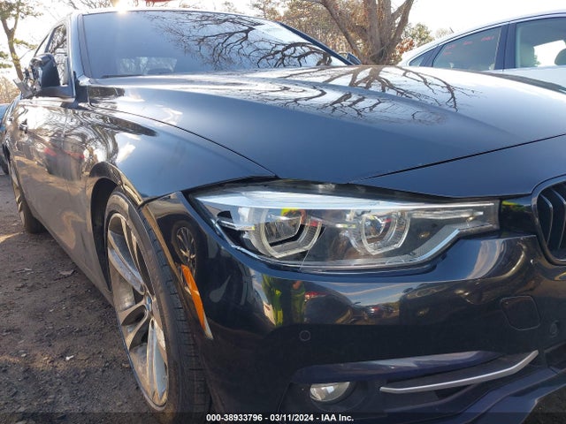 BMW 330i Xdrive 2018 WBA8D9C51JEM34870 Image 6