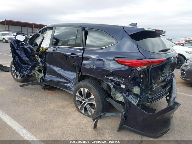 Toyota Highlander Xle 2023 5TDKDRBH1PS501183 Image 3