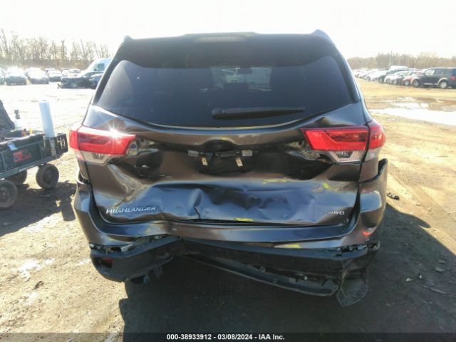 5TDBZRFH7KS730875 Toyota Highlander Le
