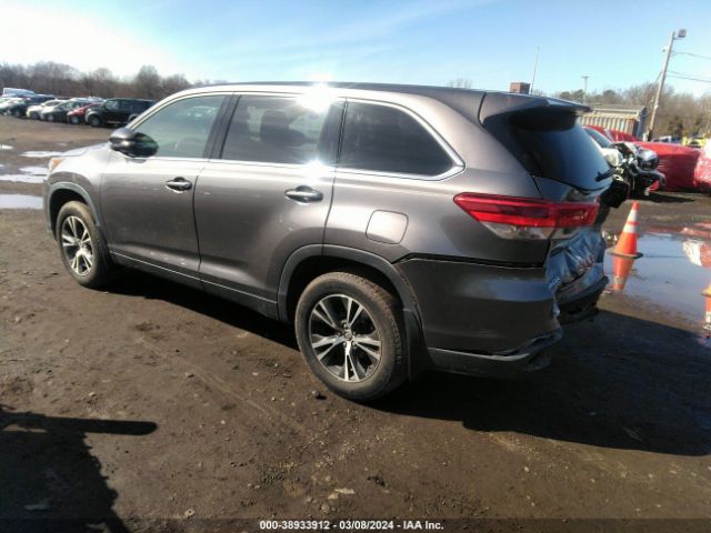 5TDBZRFH7KS730875 Toyota Highlander Le