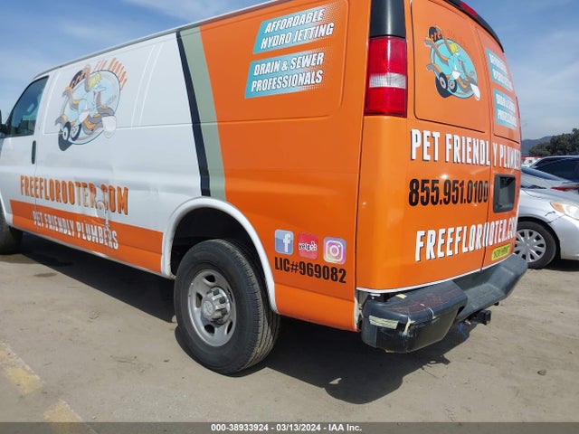 Chevrolet Express 2500 Work Van 2017 1GCWGBFF3H1291578 Image 6
