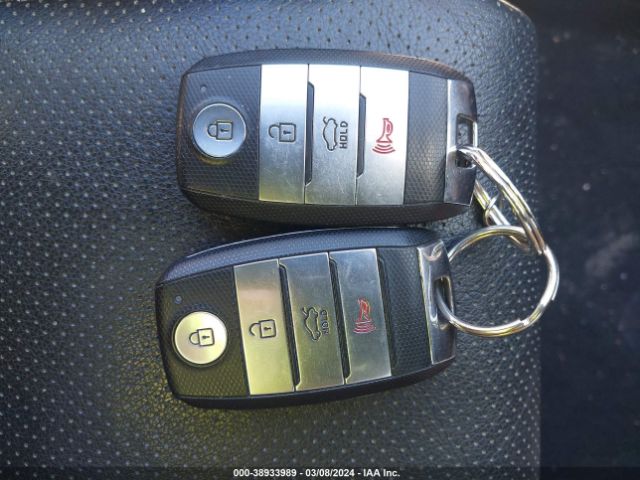5XXGW4L26HG144387 KIA Optima Sx Turbo