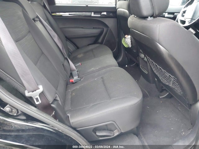 KIA SORENTO LX 2015 5XYKT4A64FG649300 Image 8
