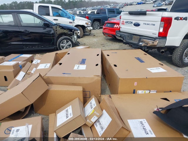 1GKS1GKD6PR433122 GMC Yukon Xl 2wd Slt
