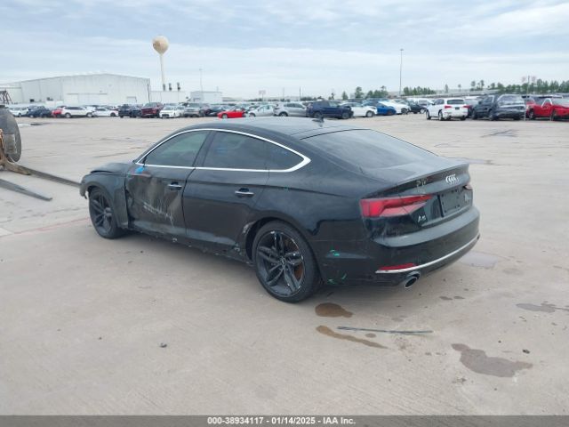 WAUBNCF53KA078345 Audi A5 45 Premium