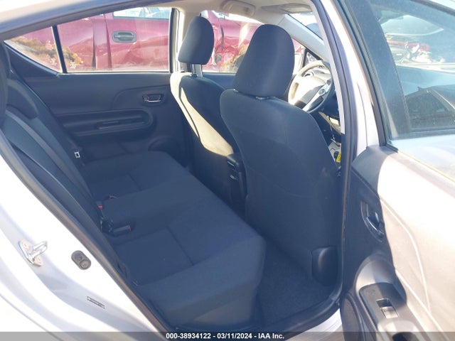 Toyota Prius C Two 2015 JTDKDTB39F1113308 Image 8