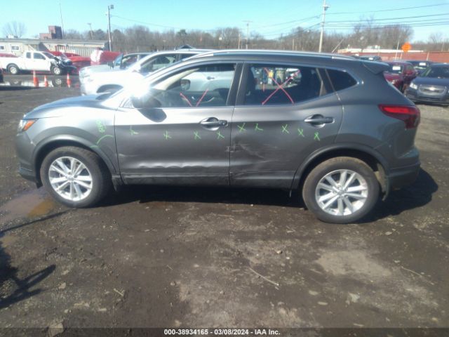 JN1BJ1CR2HW122375 Nissan Rogue Sport Sv