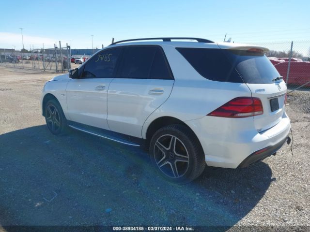 2017 MERCEDES-BENZ AMG GLE 43 4JGDA6EB1HA953619 Photo 2