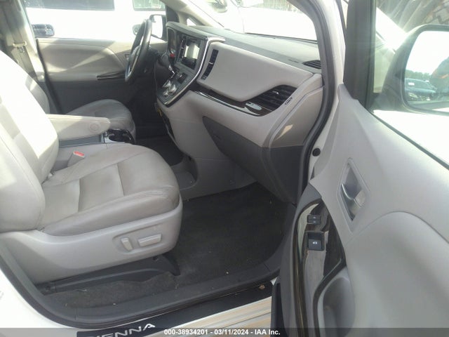 Toyota Sienna Xle 8 Passenger 2015 5TDYK3DC2FS544184 Image 5