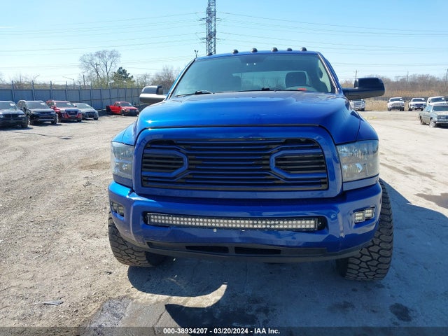 38934207 :رقم المزاد ، 3C6UR5CL9JG207081 vin ، 2018 Ram 2500 Tradesman  4x4 6'4 Box مزاد بيع