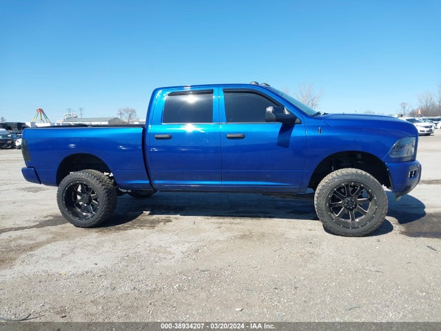 38934207 :رقم المزاد ، 3C6UR5CL9JG207081 vin ، 2018 Ram 2500 Tradesman  4x4 6'4 Box مزاد بيع