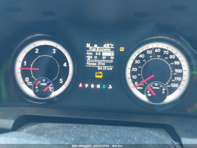 38934207 :رقم المزاد ، 3C6UR5CL9JG207081 vin ، 2018 Ram 2500 Tradesman  4x4 6'4 Box مزاد بيع