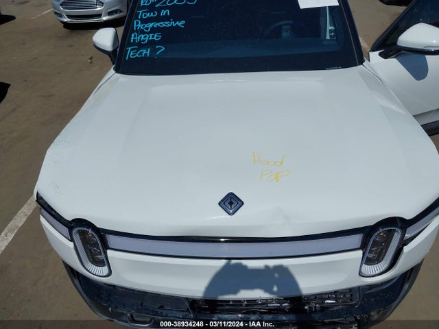 Rivian R1s Launch Edition 2023 7PDSGABL1PN004291 Image 10