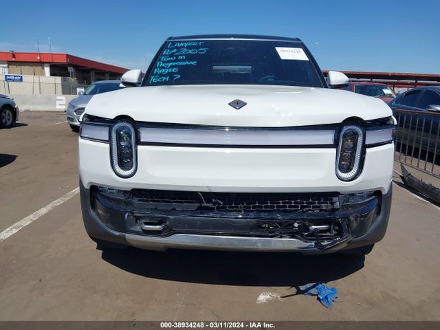 Rivian R1s Launch Edition 2023 7PDSGABL1PN004291 Image 11