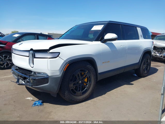 Rivian R1s Launch Edition 2023 7PDSGABL1PN004291 Image 2