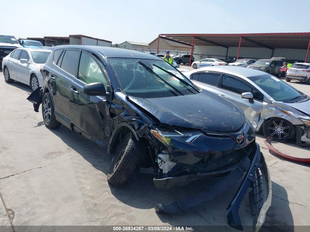 Toyota RAV4 LE 2018 JTMBFREV2JJ252246 Image 1