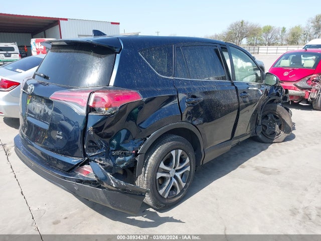 Toyota RAV4 LE 2018 JTMBFREV2JJ252246 Image 4