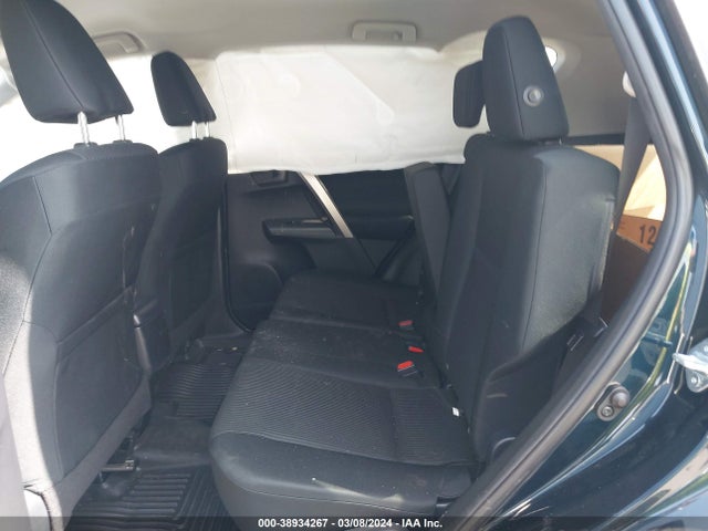 Toyota RAV4 LE 2018 JTMBFREV2JJ252246 Image 8