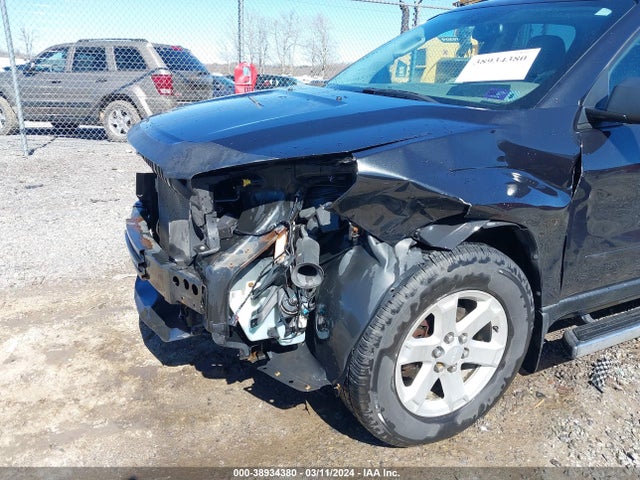 1GKKVPKD4FJ229520 GMC Acadia Sle-2