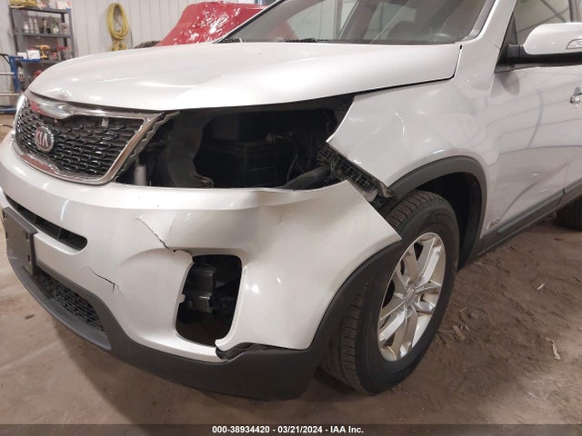 KIA SORENTO LX 2014 5XYKTCA64EG464317 Image 6