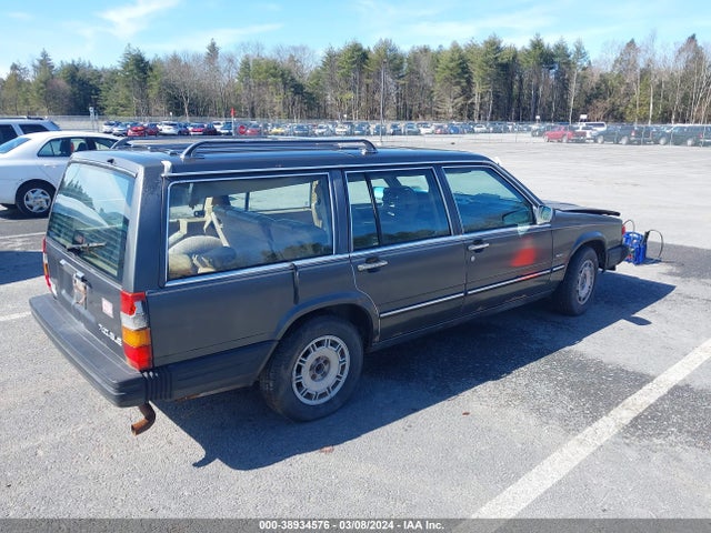 1988 VOLVO 740 GLE VIN: YV1FX8858J2148188