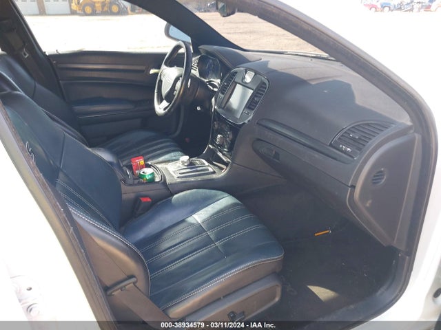 Chrysler 300 300s 2015 2C3CCABG3FH760520 Image 5