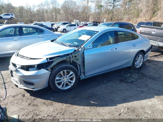 Chevrolet MALIBU LT 2018 1G1ZD5ST9JF217229 Image 2