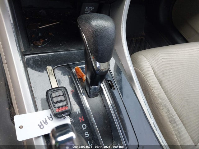 Honda ACCORD LX 2017 1HGCR2F34HA233001 Image 11
