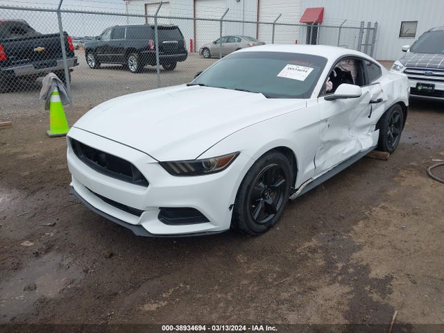 1FA6P8AM8G5294577 Ford Mustang V6