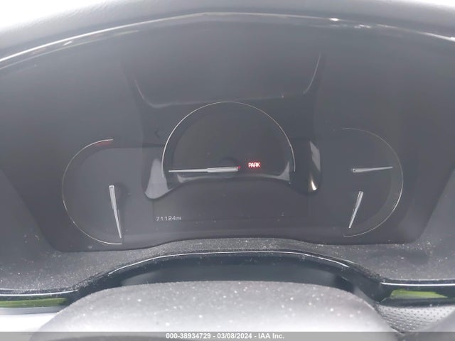 1GYKNDRS4HZ241907 Cadillac XT5 LUXURY