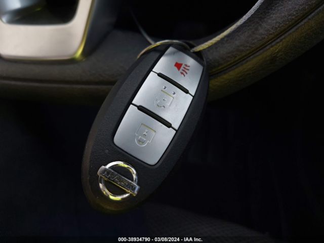 JN1BJ1CP9KW242423 Nissan Rogue Sport Sv
