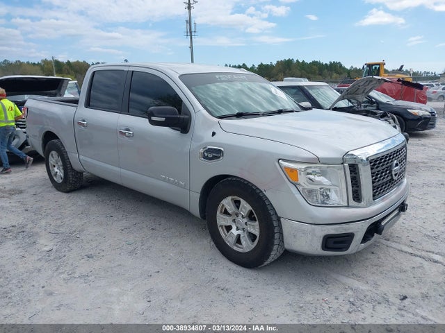 Nissan TITAN SV 2017 1N6AA1EJ9HN536370 main image