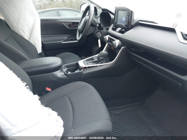 Toyota RAV4 LE 2021 2T3K1RFVXMC156613 Image 5