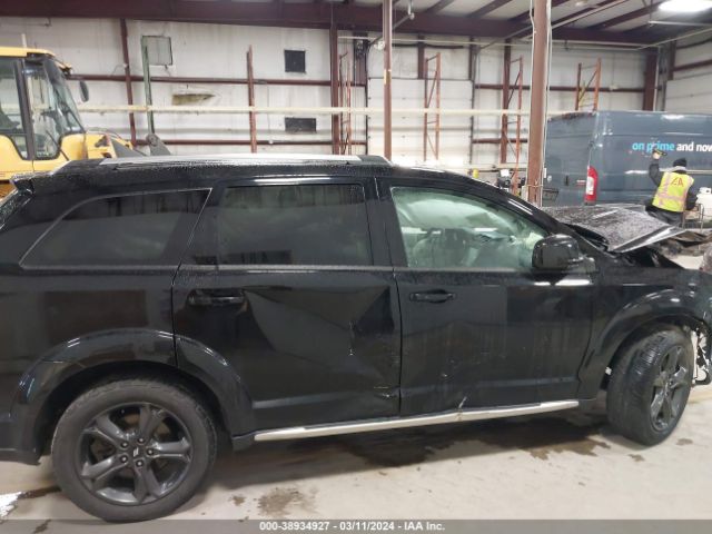 3C4PDDGG5JT371043 Dodge Journey Crossroad Awd
