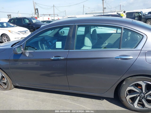 Honda ACCORD EX 2017 1HGCR2F03HA207060 Image 15