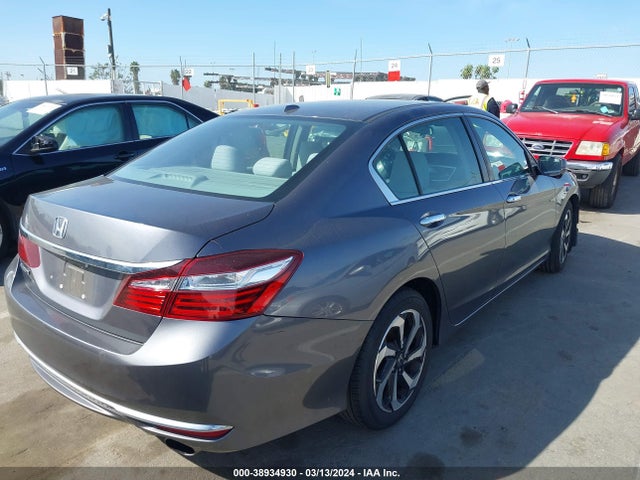 Honda ACCORD EX 2017 1HGCR2F03HA207060 Image 4