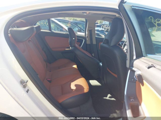 LYV402TK8JB166717 Volvo S60 Inscription T5